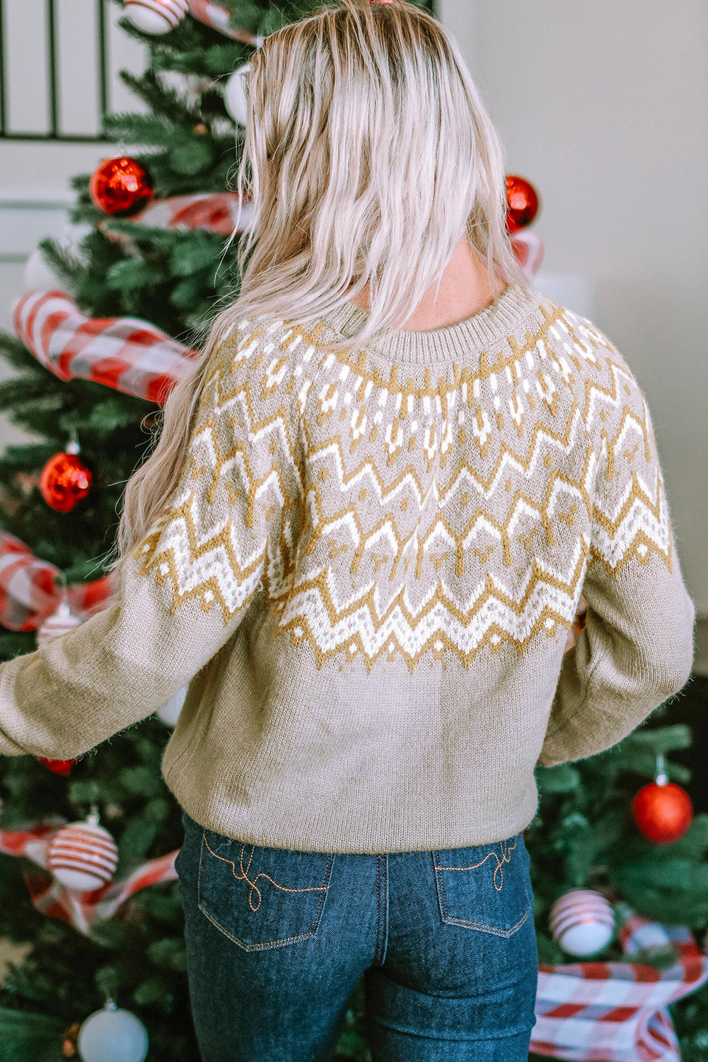 Geometric Pattern Ribbed Round Neck Sweater