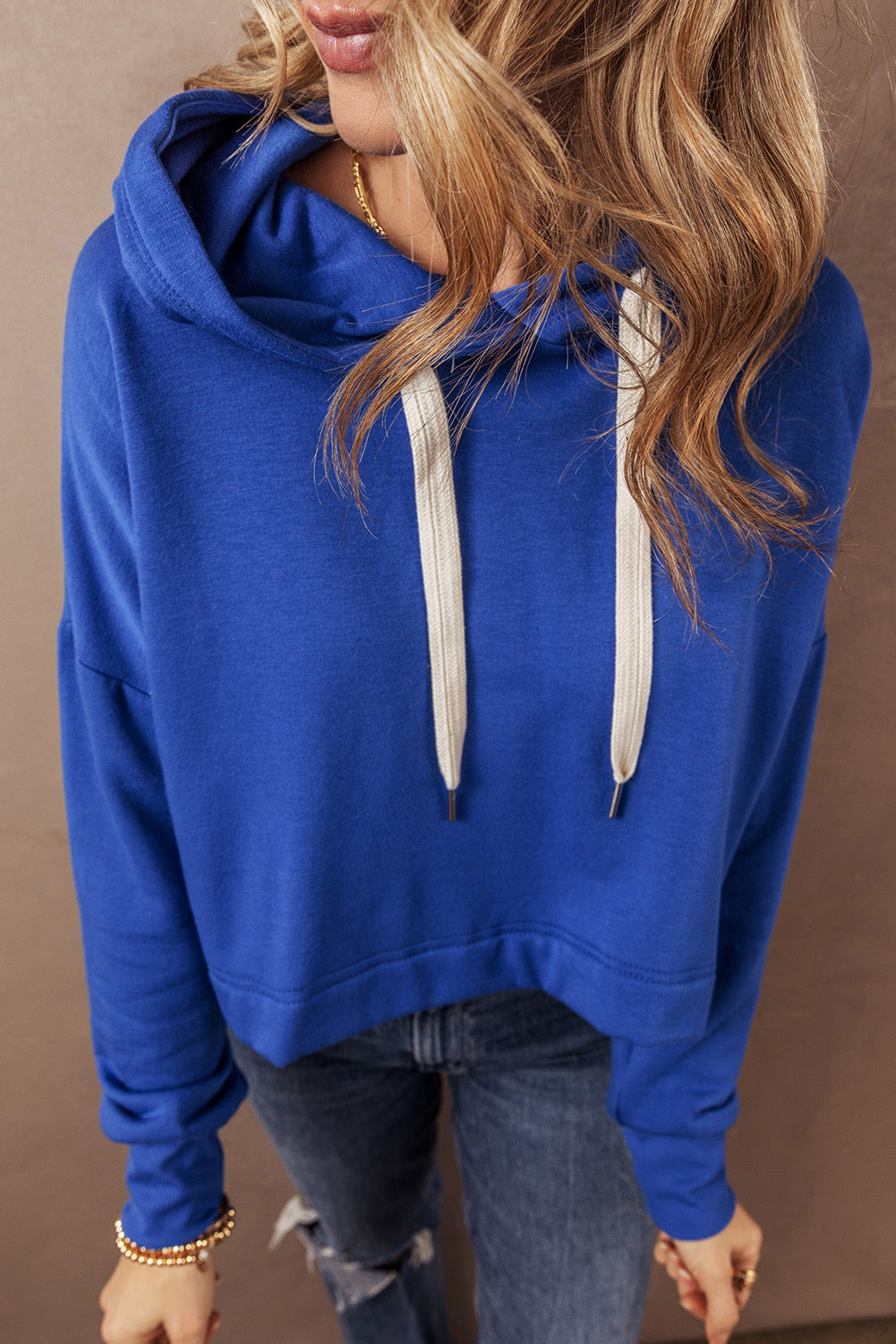 Solid Drop Shoulder Drawstring Cropped Hoodie