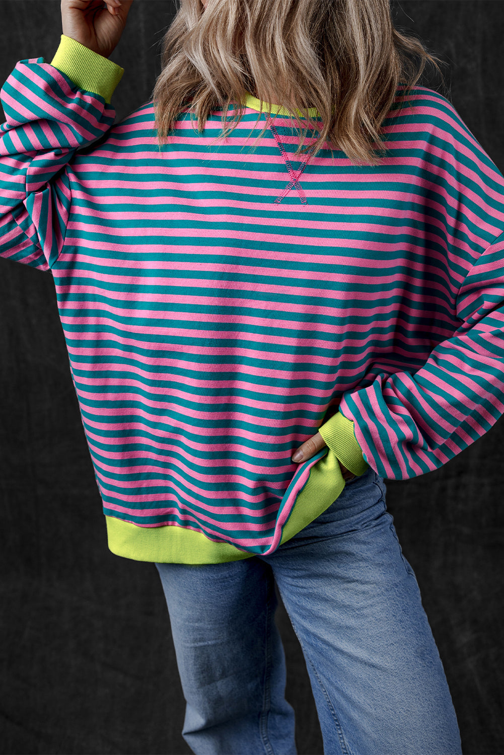 Oversized Contrast Trim Pullover Sweatshirt