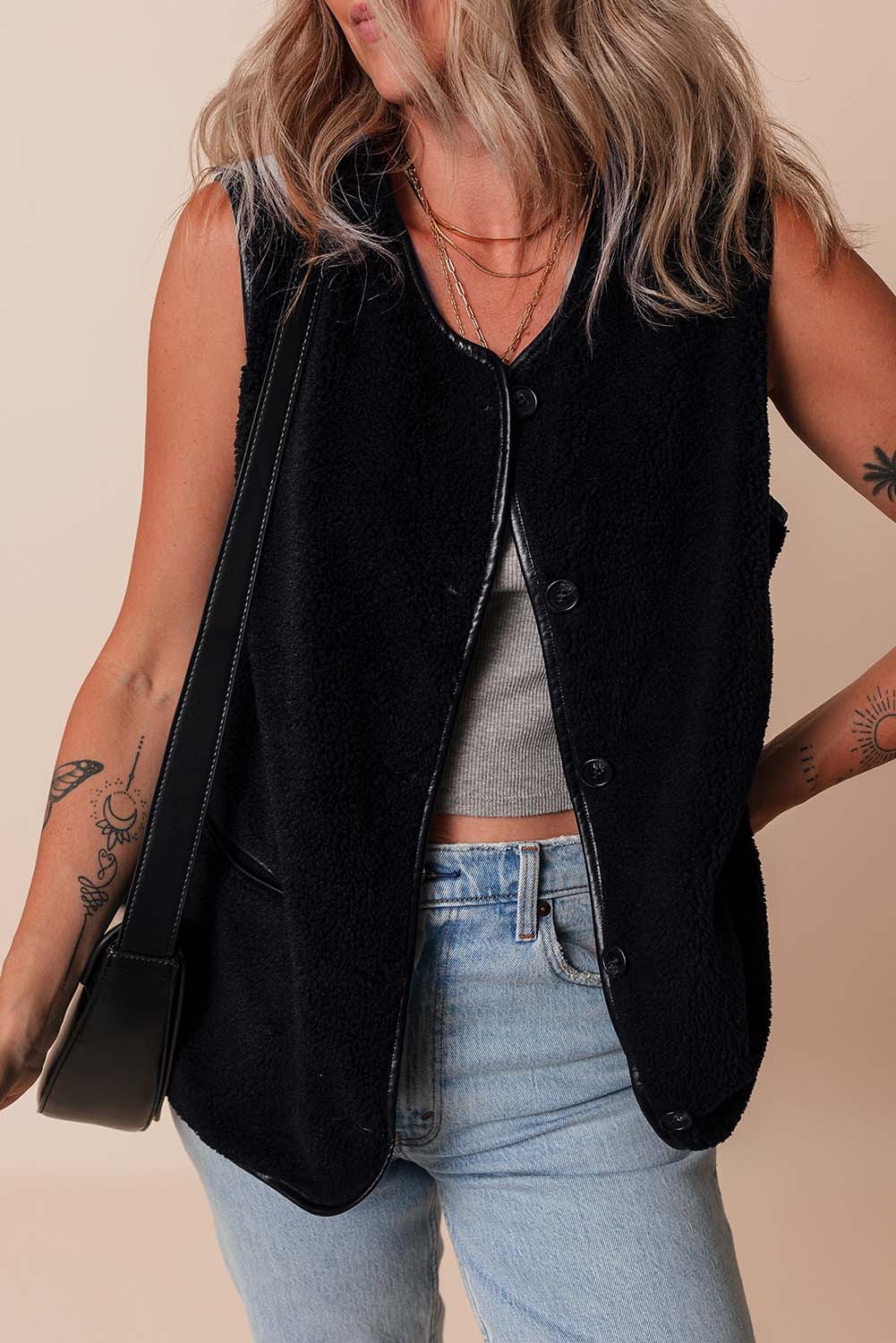 Leather Contrast Side Pockets Buttoned Fleece Vest