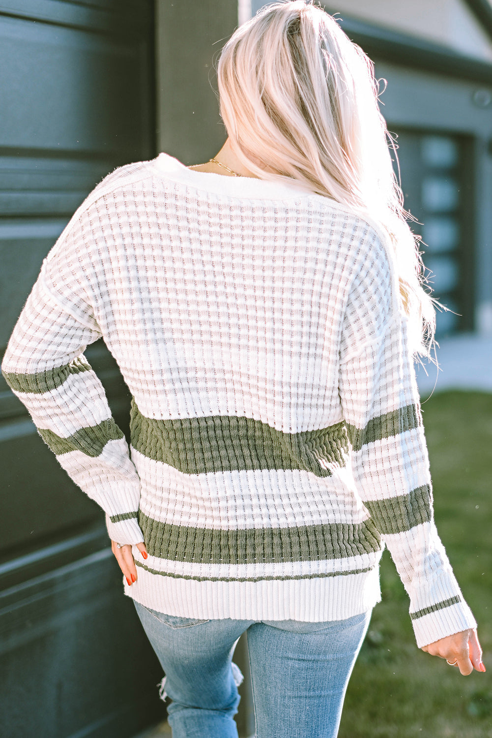 Colorblock Textured Knit Buttoned Cardigan