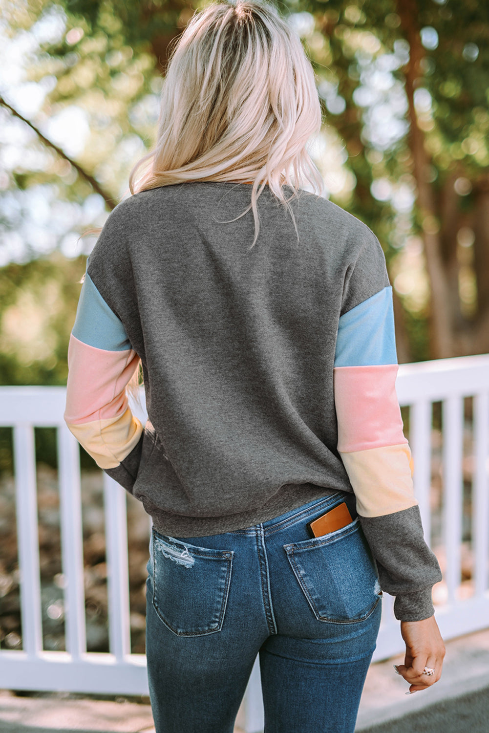 Colorblock Long Sleeve Pullover Sweatshirt