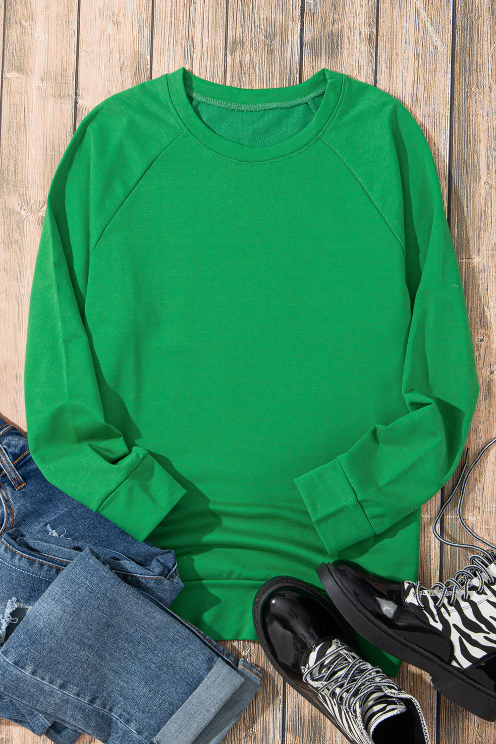 Solid Round Neck Raglan Sleeve Sweatshirt