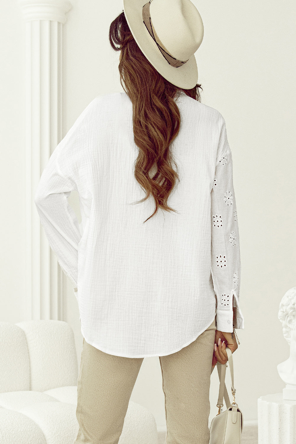 Broidered Anglaise Crinkle Loose Shirt