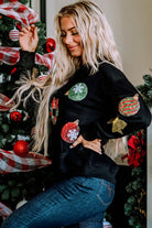 Sequined Christmas Graphic Pullover Sweatshirt